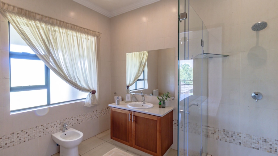 7 Bedroom Property for Sale in Oranjeville Free State